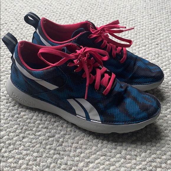 reebok waterproof trainers